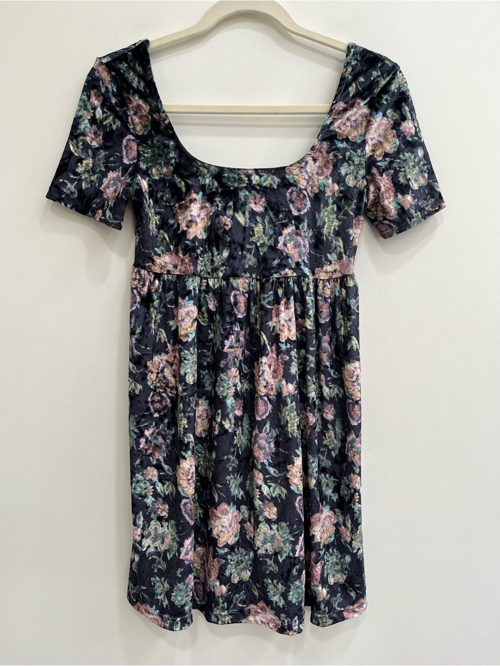 Dolls Kill Current Mood Crushed  Velvet Floral Babydoll Dress Size Small